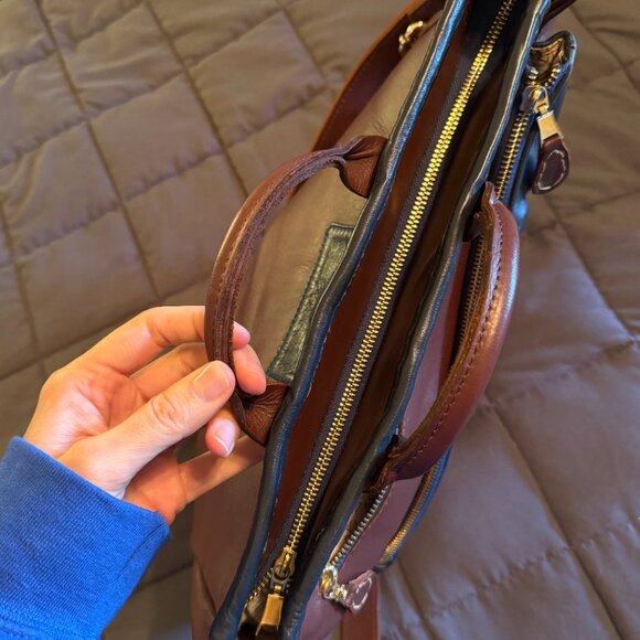 ZAAF Collection Globulus Convertible Backpack/Crossbody Bag - Picture 11 of 15